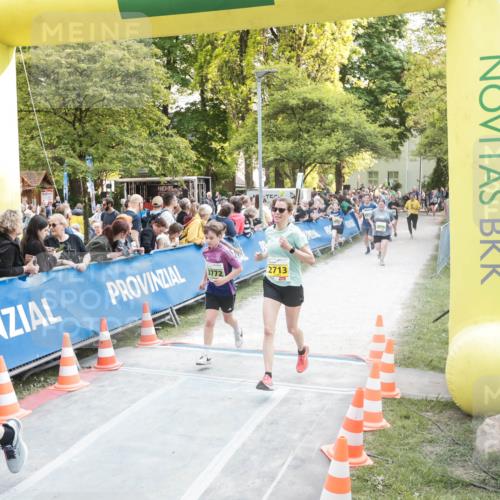09.05.2026 - Störlauf H.Heesch http://msf.ph/oto/9680124 09.05.2026 17:30:37 Ziel 2722, 3777, 2713 meine-sportfotos.de