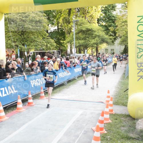 09.05.2026 - Störlauf H.Heesch http://msf.ph/oto/9680125 09.05.2026 17:30:40 Ziel 3973, 3976, 88 meine-sportfotos.de