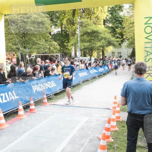 09.05.2026 - Störlauf H.Heesch http://msf.ph/oto/9680148 09.05.2026 17:30:58 Ziel  meine-sportfotos.de