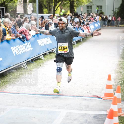 09.05.2026 - Störlauf H.Heesch http://msf.ph/oto/9680153 09.05.2026 17:11:40 Ziel 2564 meine-sportfotos.de