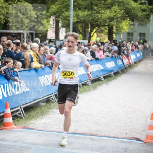 09.05.2026 - Störlauf H.Heesch http://msf.ph/oto/9680222 09.05.2026 17:12:43 Ziel 3030 meine-sportfotos.de