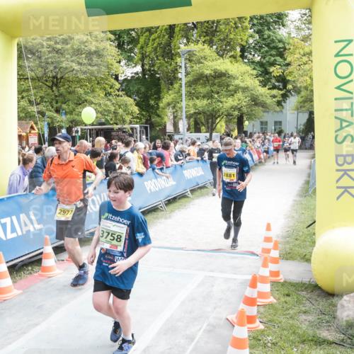 09.05.2026 - Störlauf H.Heesch http://msf.ph/oto/9680362 09.05.2026 17:35:11 Ziel 195, 2977, 3758, 15, 2881, 05 meine-sportfotos.de