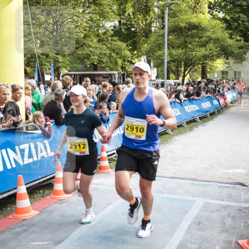 09.05.2026 - Störlauf H.Heesch http://msf.ph/oto/9680492 09.05.2026 17:16:16 Ziel 2912, 2910 meine-sportfotos.de