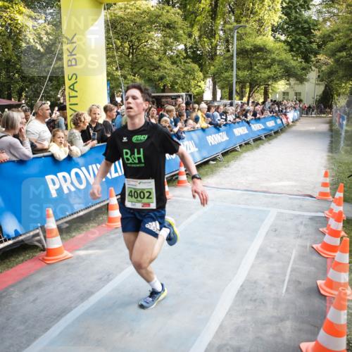 09.05.2026 - Störlauf H.Heesch http://msf.ph/oto/9680646 09.05.2026 17:17:50 Ziel 4002 meine-sportfotos.de
