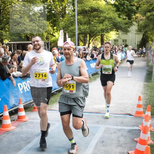 09.05.2026 - Störlauf H.Heesch http://msf.ph/oto/9680714 09.05.2026 17:18:55 Ziel 2714, 691, 4005 meine-sportfotos.de