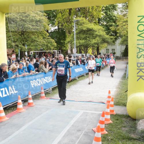 09.05.2026 - Störlauf H.Heesch http://msf.ph/oto/9680816 09.05.2026 18:15:05 Ziel 4093, 80 meine-sportfotos.de