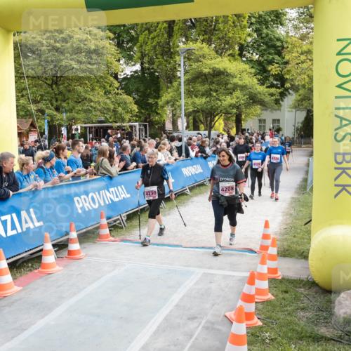 09.05.2026 - Störlauf H.Heesch http://msf.ph/oto/9680847 09.05.2026 18:16:07 Ziel 4230, 4208 meine-sportfotos.de