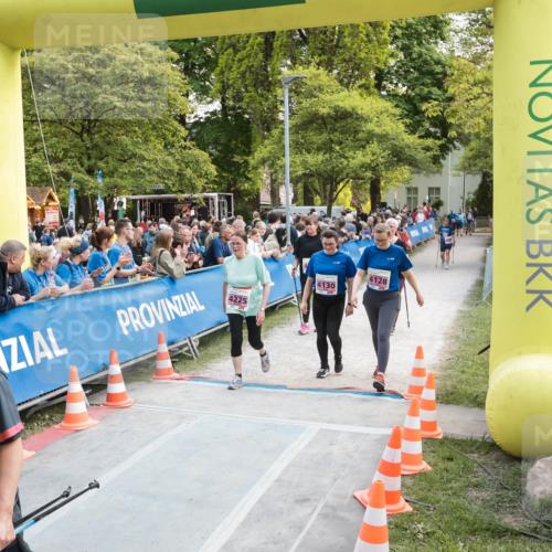 09.05.2026 - Störlauf H.Heesch http://msf.ph/oto/9680852 09.05.2026 18:16:10 Ziel 4208, 4130, 4128 meine-sportfotos.de