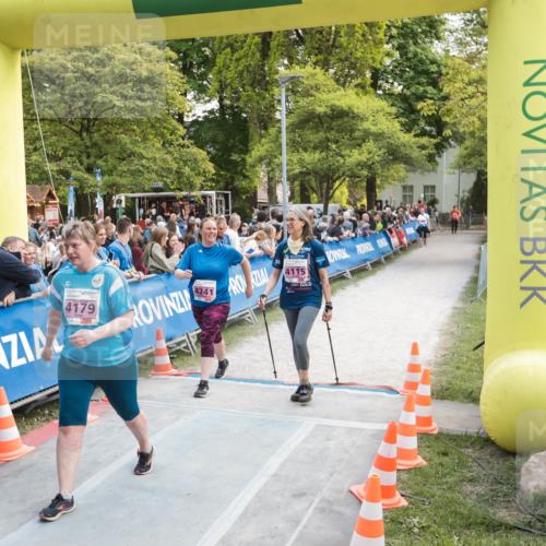 09.05.2026 - Störlauf H.Heesch http://msf.ph/oto/9680873 09.05.2026 18:16:33 Ziel 4179, 4241, 4115, 98 meine-sportfotos.de