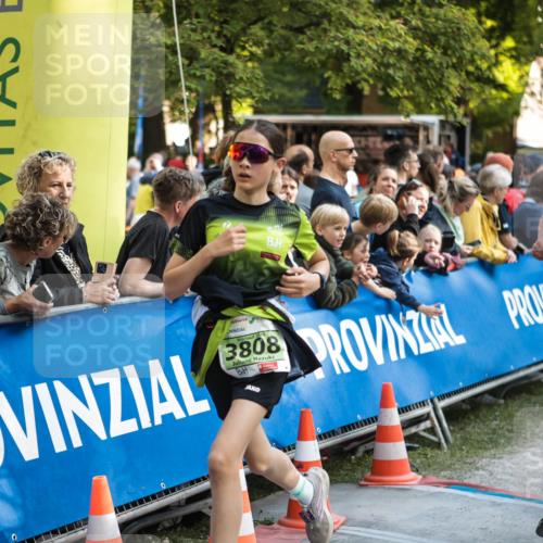09.05.2026 - Störlauf H.Heesch http://msf.ph/oto/9681034 09.05.2026 17:22:57 Ziel 22, 3808, 3575 meine-sportfotos.de