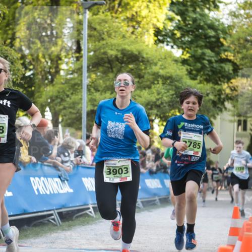 09.05.2026 - Störlauf H.Heesch http://msf.ph/oto/9681296 09.05.2026 17:27:02 Ziel 2026, 4058, 3903, 785 meine-sportfotos.de