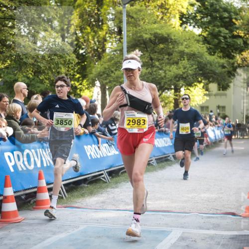 09.05.2026 - Störlauf H.Heesch http://msf.ph/oto/9681301 09.05.2026 17:25:10 Ziel 1090, 3850, 2983, 3026 meine-sportfotos.de