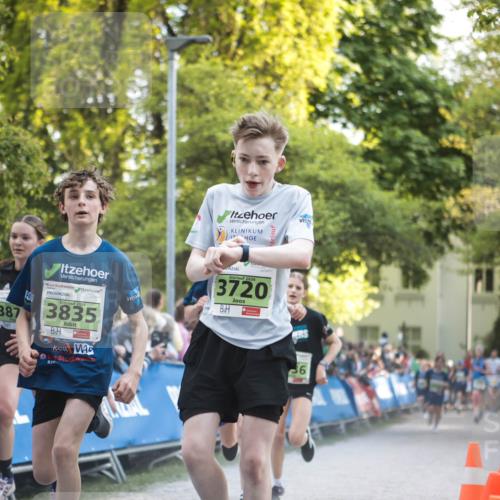 09.05.2026 - Störlauf H.Heesch http://msf.ph/oto/9681306 09.05.2026 17:27:05 Ziel 387, 2026, 3835, 2026, 3720 meine-sportfotos.de