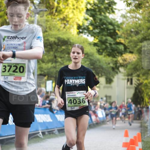 09.05.2026 - Störlauf H.Heesch http://msf.ph/oto/9681308 09.05.2026 17:27:07 Ziel 2026, 3720, 2026, 4036 meine-sportfotos.de