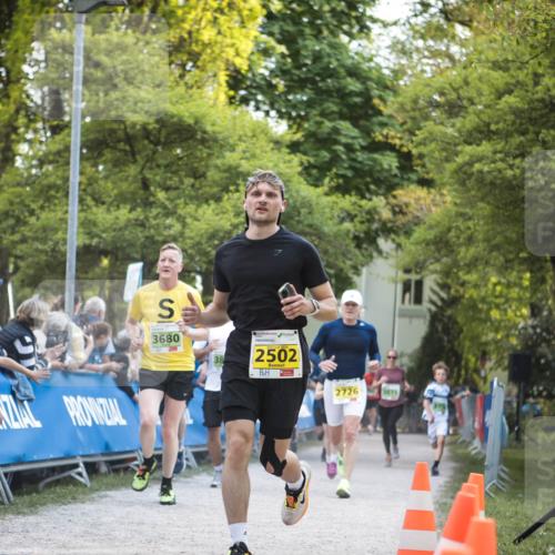 09.05.2026 - Störlauf H.Heesch http://msf.ph/oto/9681428 09.05.2026 17:28:08 Ziel 3680, 2502, 2726, 3675 meine-sportfotos.de