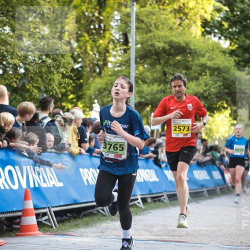 09.05.2026 - Störlauf H.Heesch http://msf.ph/oto/9681447 09.05.2026 17:26:56 Ziel 2573, 3765, 4050 meine-sportfotos.de