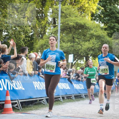 09.05.2026 - Störlauf H.Heesch http://msf.ph/oto/9681488 09.05.2026 17:28:43 Ziel 3910, 3911, 370, 3906 meine-sportfotos.de