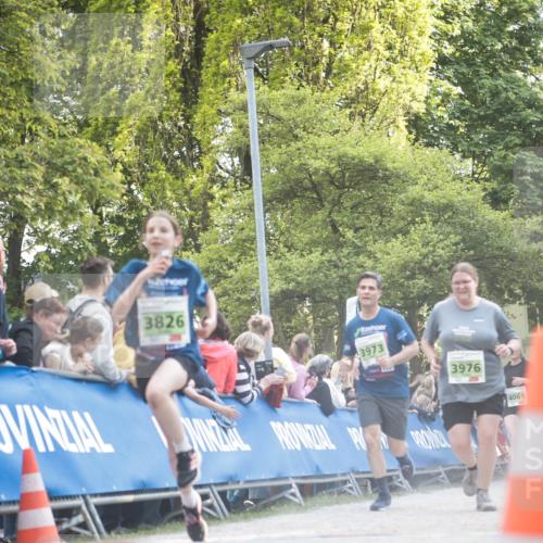 09.05.2026 - Störlauf H.Heesch http://msf.ph/oto/9681587 09.05.2026 17:30:39 Ziel 3826, 3973, 3976, 4069 meine-sportfotos.de