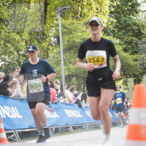 09.05.2026 - Störlauf H.Heesch http://msf.ph/oto/9681624 09.05.2026 17:30:53 Ziel 3654, 2567, 2618 meine-sportfotos.de
