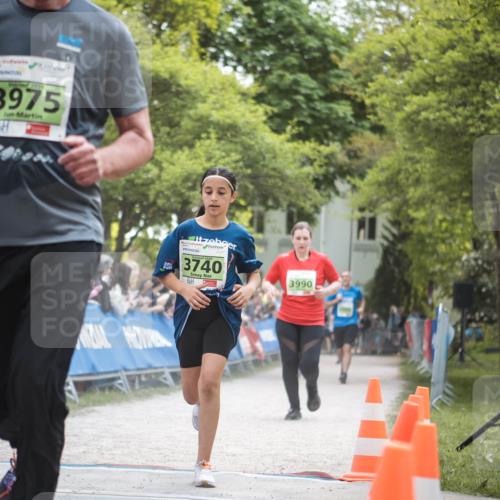 09.05.2026 - Störlauf H.Heesch http://msf.ph/oto/9681659 09.05.2026 17:31:20 Ziel 370, 3975, 3740, 3990 meine-sportfotos.de