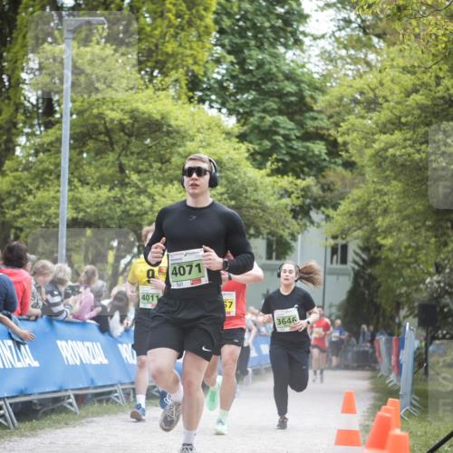 09.05.2026 - Störlauf H.Heesch http://msf.ph/oto/9681678 09.05.2026 17:31:35 Ziel 4011, 4071, 57, 3646 meine-sportfotos.de