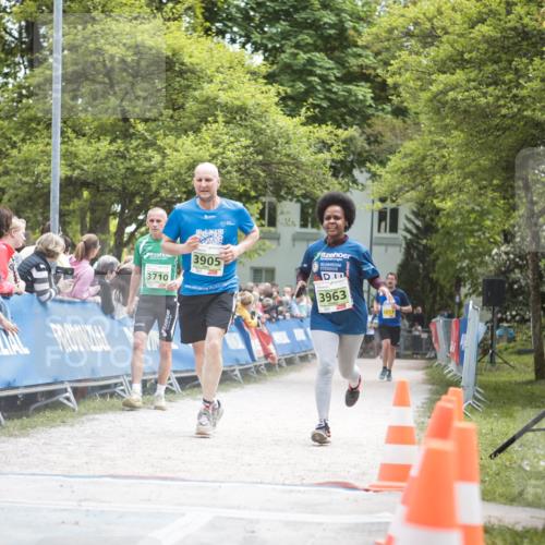 09.05.2026 - Störlauf H.Heesch http://msf.ph/oto/9681822 09.05.2026 17:33:44 Ziel 3710, 3905, 3963, 2657 meine-sportfotos.de