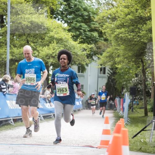 09.05.2026 - Störlauf H.Heesch http://msf.ph/oto/9681823 09.05.2026 17:33:44 Ziel 3905, 3963, 600 meine-sportfotos.de