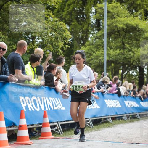 09.05.2026 - Störlauf H.Heesch http://msf.ph/oto/9681882 09.05.2026 17:34:50 Ziel 3893, 3015, 025 meine-sportfotos.de