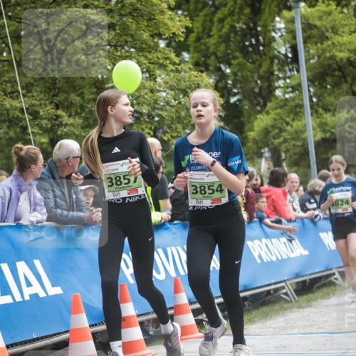 09.05.2026 - Störlauf H.Heesch http://msf.ph/oto/9681915 09.05.2026 17:35:14 Ziel 3857, 2026, 3854, 3824, 3983 meine-sportfotos.de