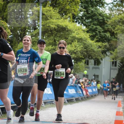 09.05.2026 - Störlauf H.Heesch http://msf.ph/oto/9682023 09.05.2026 17:37:14 Ziel 3595, 3928, 37, 3934 meine-sportfotos.de