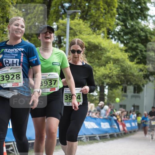 09.05.2026 - Störlauf H.Heesch http://msf.ph/oto/9682024 09.05.2026 17:37:15 Ziel 2026, 3928, 2026, 3937, 39, 4 meine-sportfotos.de