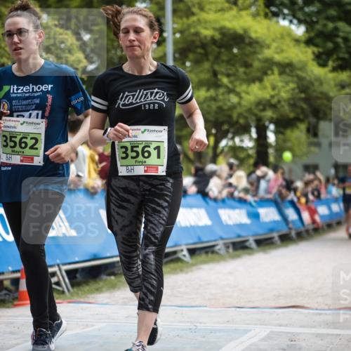 09.05.2026 - Störlauf H.Heesch http://msf.ph/oto/9682062 09.05.2026 17:38:09 Ziel 2026, 3562, 1922, 2026, 3561 meine-sportfotos.de