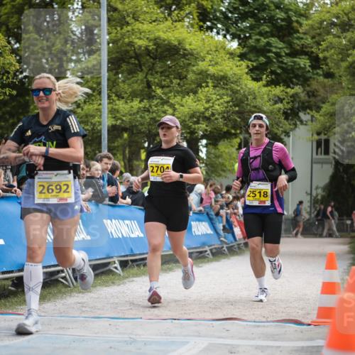 09.05.2026 - Störlauf H.Heesch http://msf.ph/oto/9682351 09.05.2026 17:45:44 Ziel 2692, 2704, 2518 meine-sportfotos.de