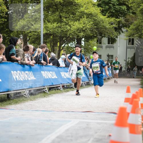 09.05.2026 - Störlauf H.Heesch http://msf.ph/oto/9682389 09.05.2026 17:47:23 Ziel 3800, 3796 meine-sportfotos.de