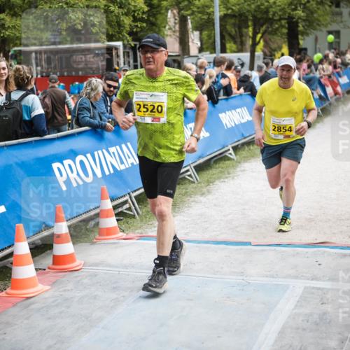 09.05.2026 - Störlauf H.Heesch http://msf.ph/oto/9682480 09.05.2026 17:49:45 Ziel 2520, 2854 meine-sportfotos.de