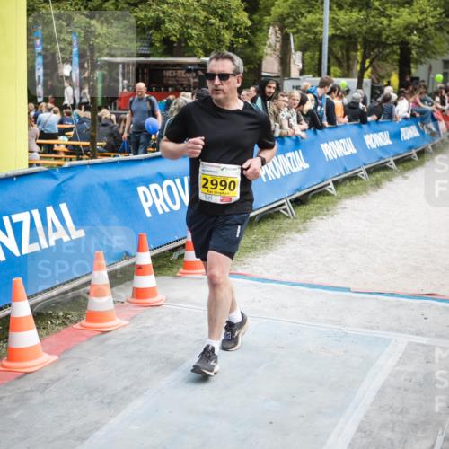 09.05.2026 - Störlauf H.Heesch http://msf.ph/oto/9682496 09.05.2026 17:50:12 Ziel 2990 meine-sportfotos.de