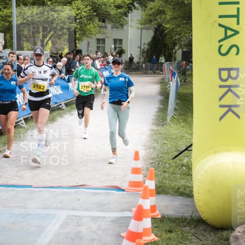 09.05.2026 - Störlauf H.Heesch http://msf.ph/oto/9682522 09.05.2026 17:52:12 Ziel 16, 2982, 2796 meine-sportfotos.de