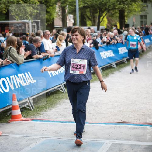 09.05.2026 - Störlauf H.Heesch http://msf.ph/oto/9682830 09.05.2026 18:14:24 Ziel 2026, 4221, 4172 meine-sportfotos.de