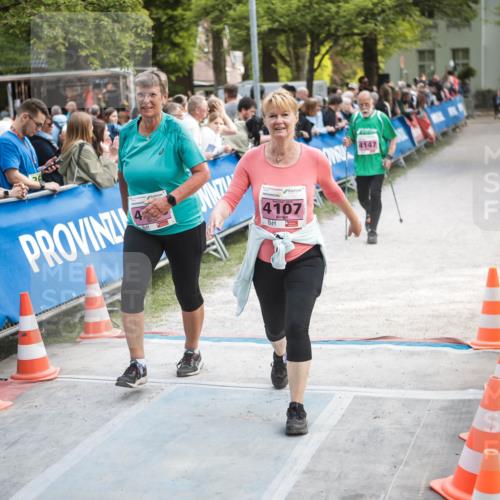 09.05.2026 - Störlauf H.Heesch http://msf.ph/oto/9682875 09.05.2026 18:15:11 Ziel 4107, 4147 meine-sportfotos.de