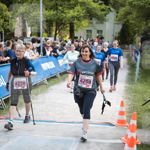 09.05.2026 - Störlauf H.Heesch http://msf.ph/oto/9682908 09.05.2026 18:16:08 Ziel 4230, 4208, 4128 meine-sportfotos.de