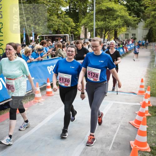 09.05.2026 - Störlauf H.Heesch http://msf.ph/oto/9682914 09.05.2026 18:16:12 Ziel 4130, 4128 meine-sportfotos.de