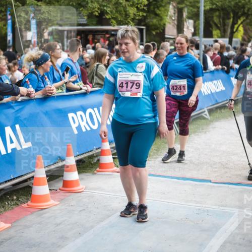 09.05.2026 - Störlauf H.Heesch http://msf.ph/oto/9682929 09.05.2026 18:16:33 Ziel 4179, 4241, 4115 meine-sportfotos.de