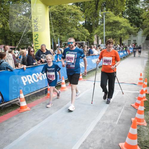 09.05.2026 - Störlauf H.Heesch http://msf.ph/oto/9682952 09.05.2026 18:16:55 Ziel 4246 meine-sportfotos.de