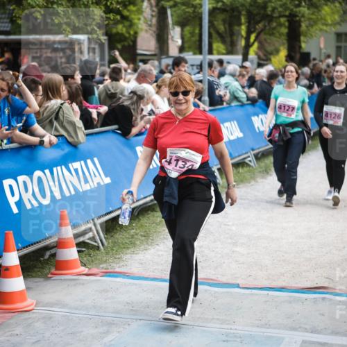 09.05.2026 - Störlauf H.Heesch http://msf.ph/oto/9683081 09.05.2026 18:21:39 Ziel 4134, 4127, 4126 meine-sportfotos.de