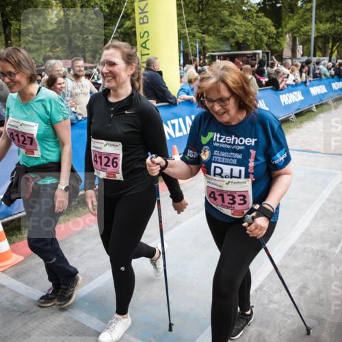 09.05.2026 - Störlauf H.Heesch http://msf.ph/oto/9683092 09.05.2026 18:21:45 Ziel 7, 25524, 4127, 4126, 2026, 4133 meine-sportfotos.de