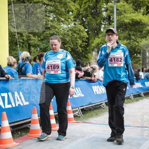 09.05.2026 - Störlauf H.Heesch http://msf.ph/oto/9683130 09.05.2026 18:22:36 Ziel 4189, 4182 meine-sportfotos.de
