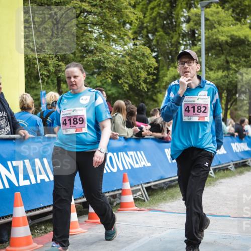 09.05.2026 - Störlauf H.Heesch http://msf.ph/oto/9683131 09.05.2026 18:22:37 Ziel 2026, 4189, 4182 meine-sportfotos.de