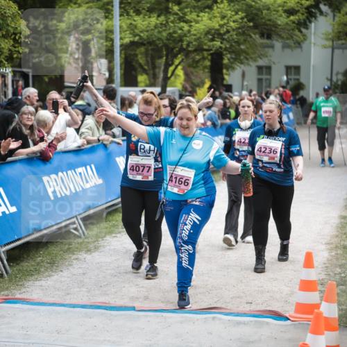 09.05.2026 - Störlauf H.Heesch http://msf.ph/oto/9683173 09.05.2026 18:24:49 Ziel 4077, 4166, 4236 meine-sportfotos.de