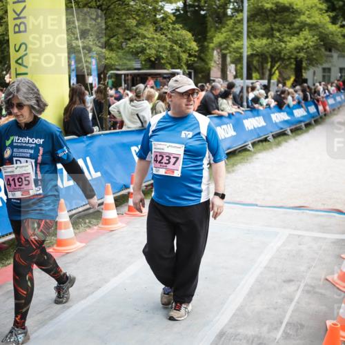 09.05.2026 - Störlauf H.Heesch http://msf.ph/oto/9683215 09.05.2026 18:25:56 Ziel 4195, 2, 4237 meine-sportfotos.de