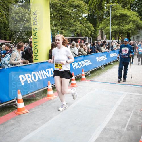 09.05.2026 - Störlauf H.Heesch http://msf.ph/oto/9683222 09.05.2026 18:26:08 Ziel 2825, 4113, 4185 meine-sportfotos.de